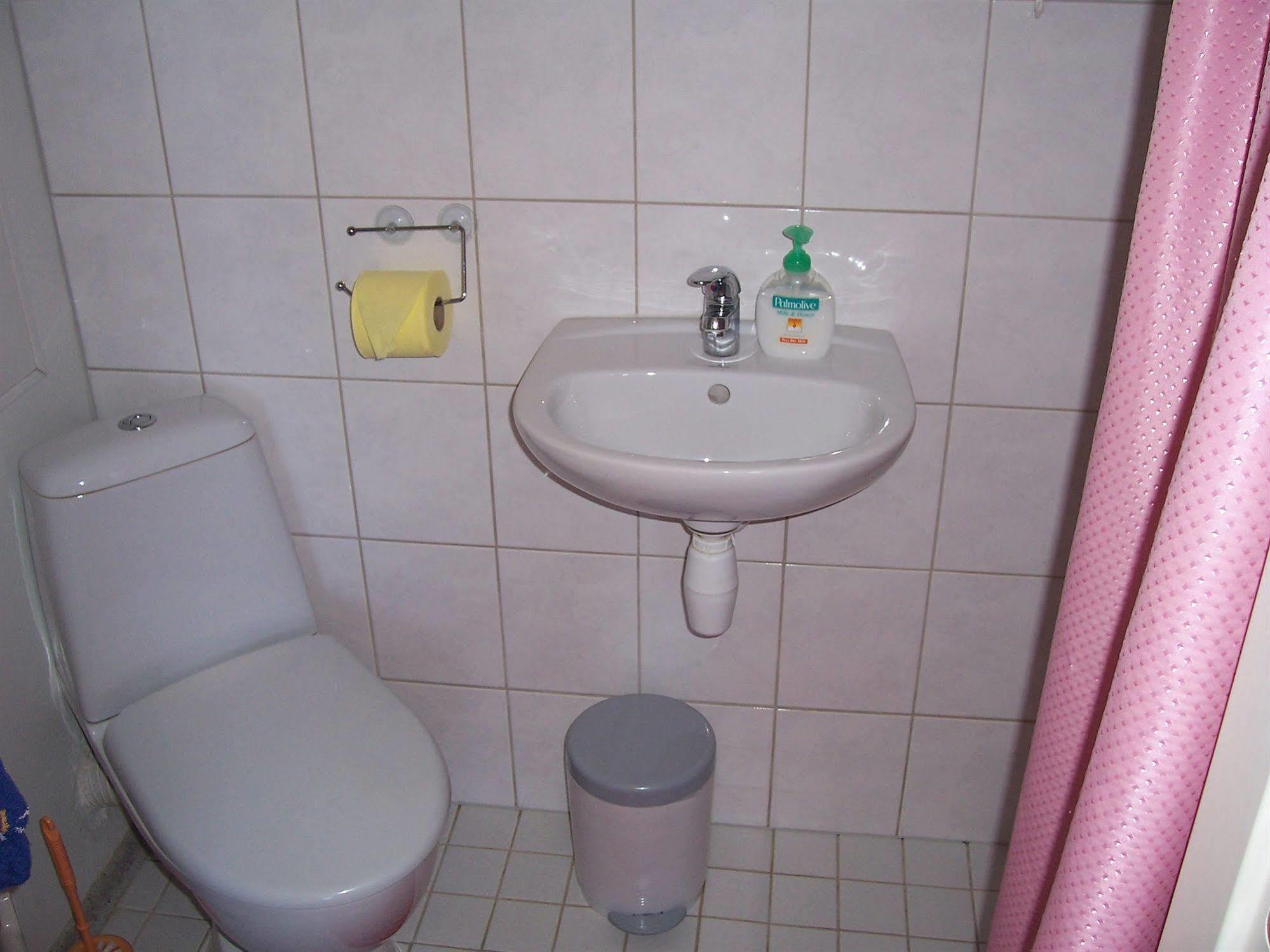 Hostel Anette House Parnawa Zewnętrze zdjęcie